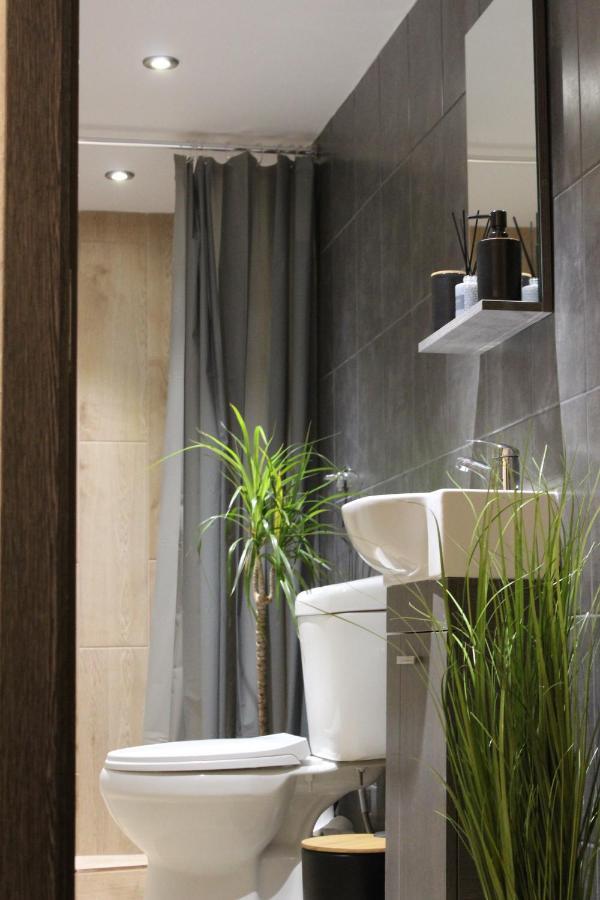 Charcoal Thirteen Apartment Kawala Zewnętrze zdjęcie